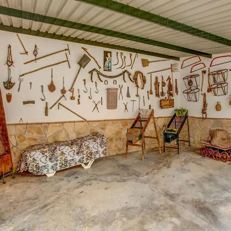 Belvilla By Oyo Cortijo Rural Puerto Nuevo